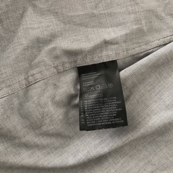 Slim-fit casual button down shirt from H&M - Picture 3 of 7